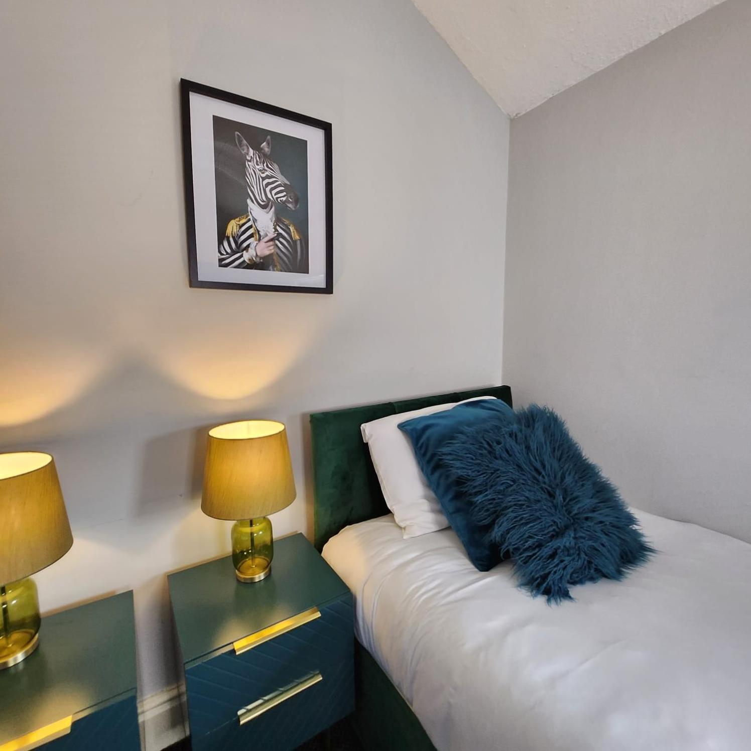 Cottage Style 2 Bedroom Apt In City, Near Utilita Arena & Free Parking برمنغهام المظهر الخارجي الصورة